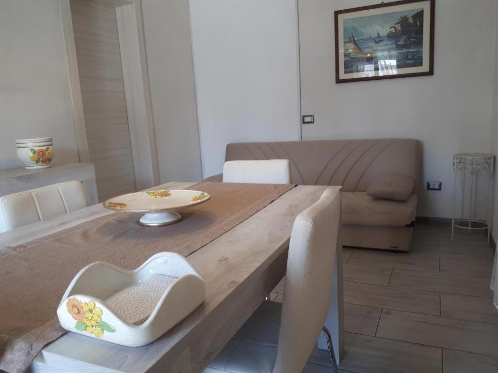 فيلا نوتوفي La Casa In Piazza المظهر الخارجي الصورة